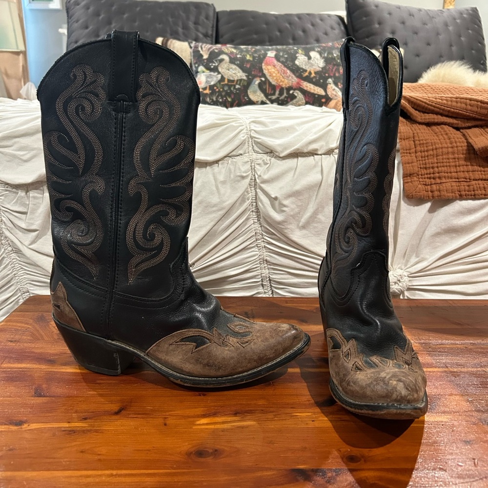 Durango Black and Brown Leather Western Heeled Boots - Picture 3 of 5